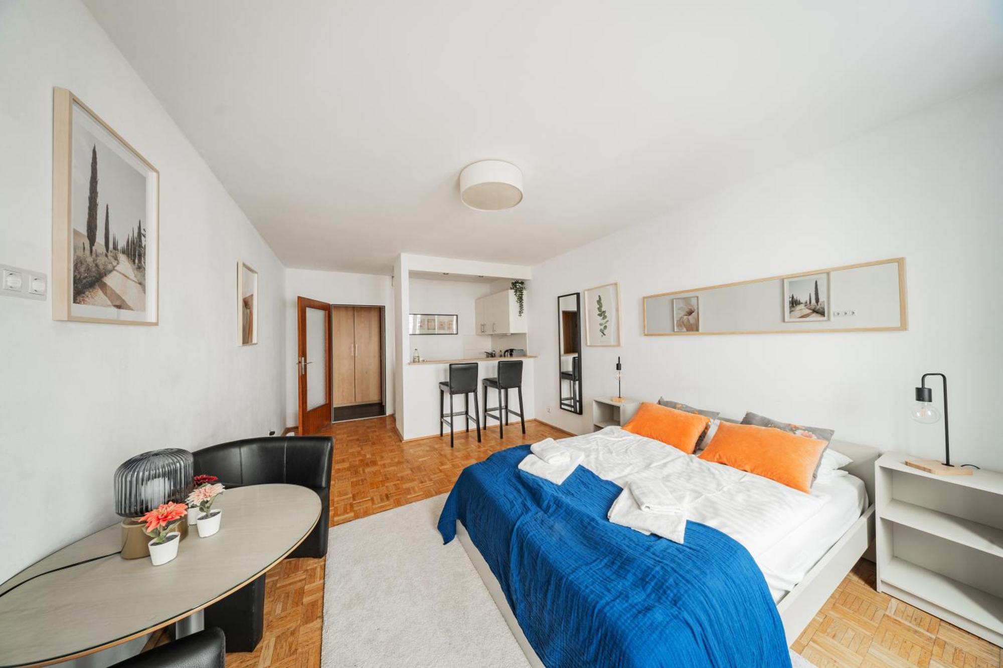 Studio Next To Karlskirche #17 Apartment Wina Bagian luar foto